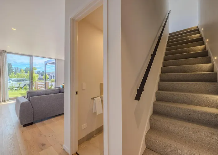 Holiday home Luxurious Townhouse Just Minutes From Wanaka