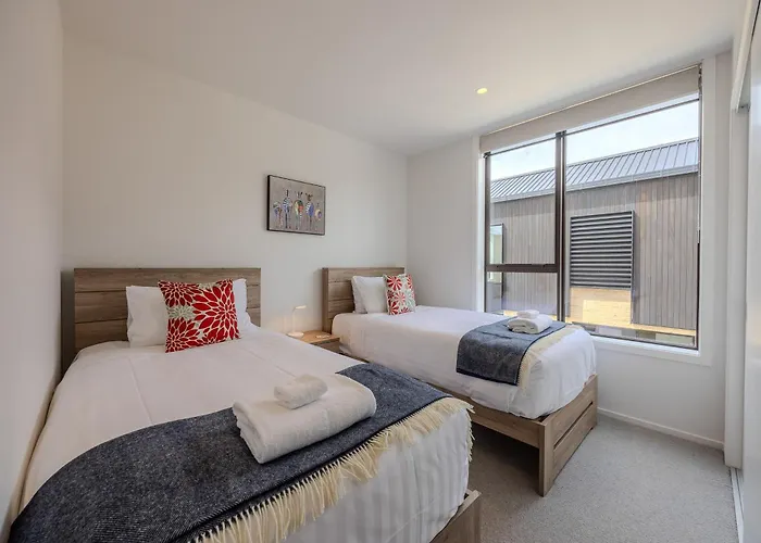 Holiday home Luxurious Townhouse Just Minutes From